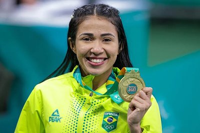 Caroline de Almeida